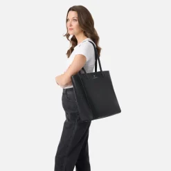 Le Claire - Sac fourre-tout en cuir vegan noir recyclé