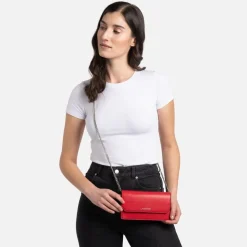 Le Layla - Portefeuille sur chaîne en cuir vegan cherry